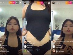 sex nữ sinh việt nam Vào Nhà Nghỉ Show Lồn Dâm, Ai Tới Trước Được Chịch Đã